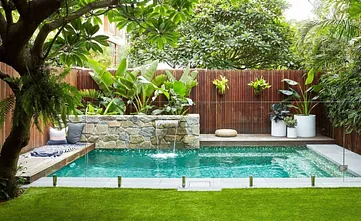 Como cuidar los jardines con piscina